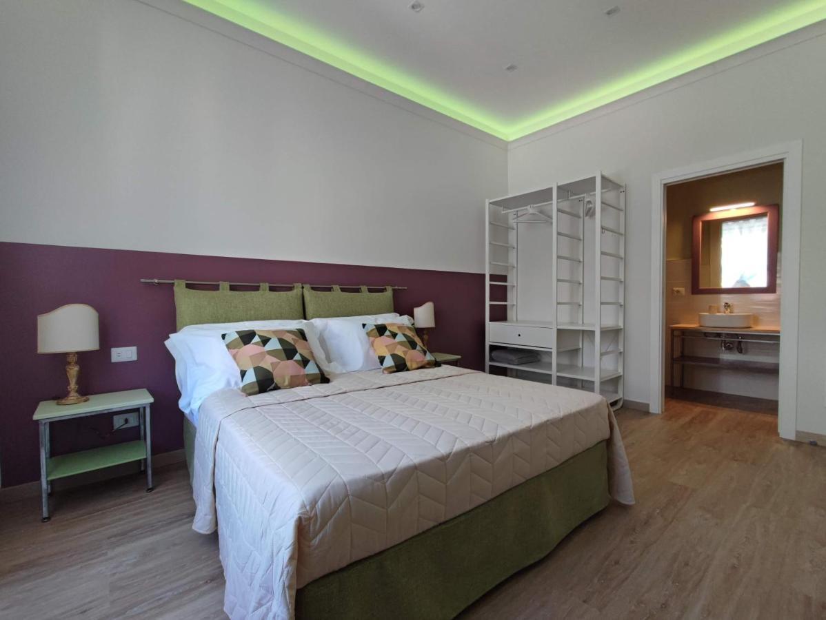 Toledo Apartment Naples Exterior photo